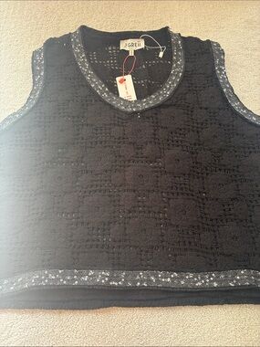 Nwt The Greii sweater. Size M